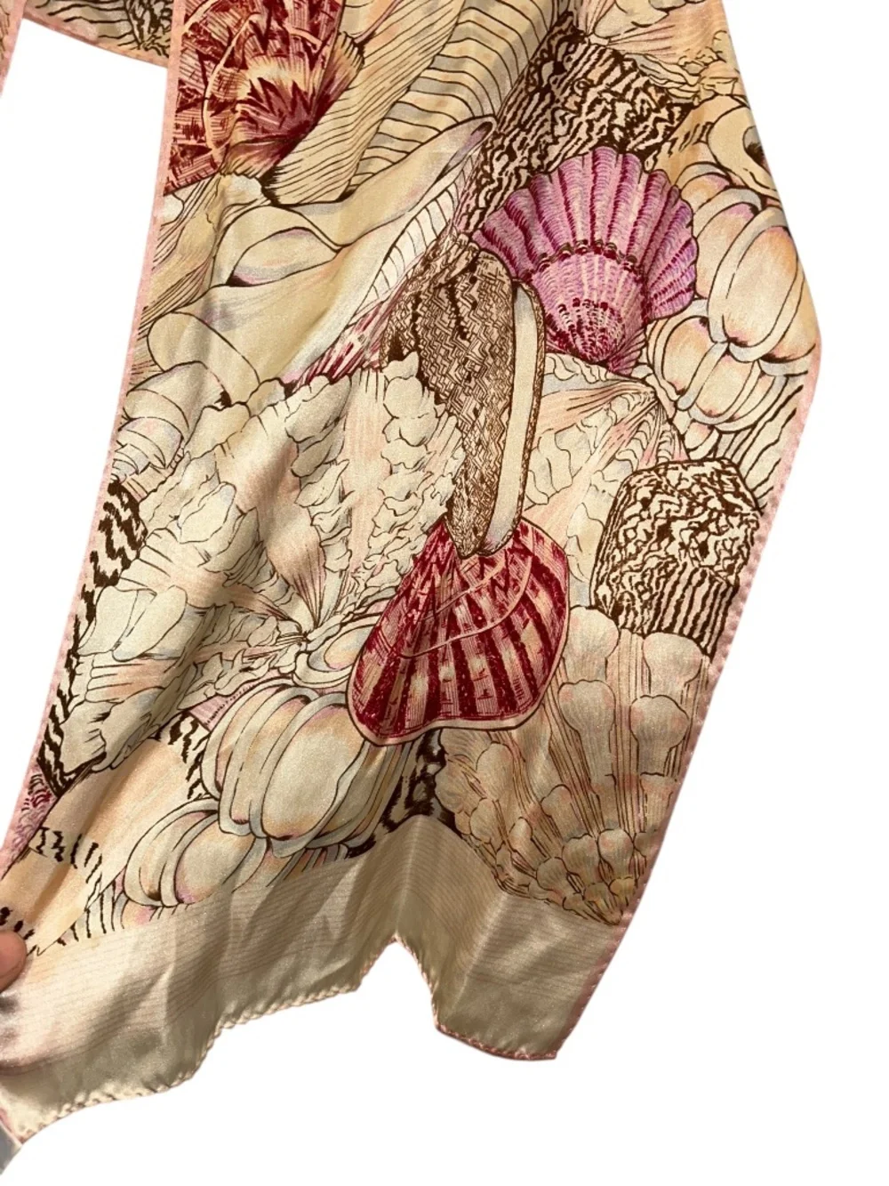 Vintage 1994 Smithsonian Institution SeaShell Scarf 100% Silk Made In Japan 90s